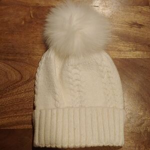 Pom Pom White Winter Hat